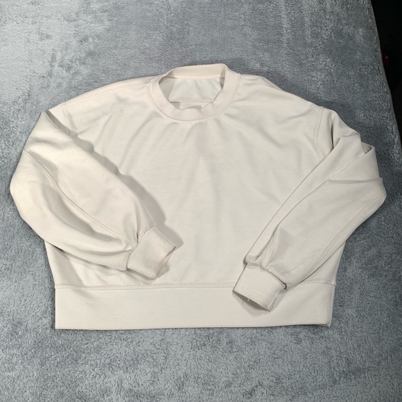 lululemon athletica Tops - Lululemon Cream Crewneck Sweatshirt